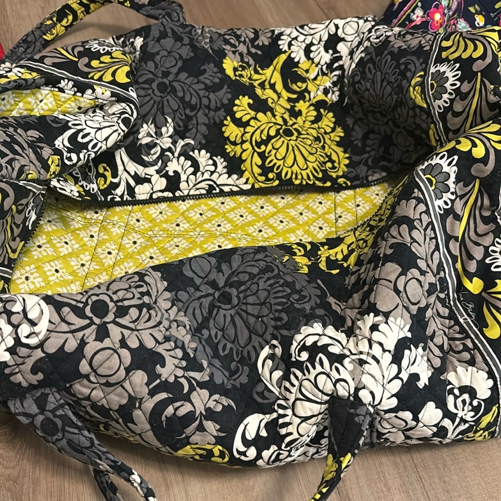 Vera Bradley large duffel bag